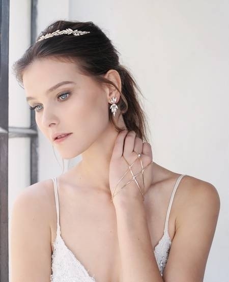 ELA_4237_copy____slave_bracelet_resize